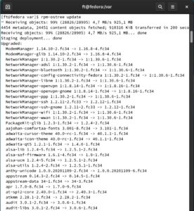 Abbildung 4: Bei Silverblue aktualisieren Sie das System mit <code>rpm-ostree update</code>; es bedarf hinterher eines Neustarts.