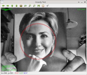 Abbildung 2: Auf einem gut gedruckten Bild erkennt OpenCV auch ein Gesicht.