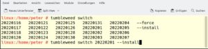 Abbildung 5: Das Kommando <code>tumbleweed switch</code> stellt die eingebundenen Softwarerepositories vom Haupt-Repository auf Snapshots mit dem Versionsstand von vor einigen Tagen oder Wochen um.
