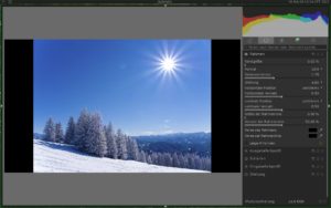 Abbildung 1: Mit Darktable geben Sie Ihren Fotos schnell ein einheitliches Seitenverhältnis.