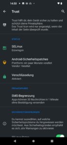 Abbildung 7: Im Berechtigungsmanager lässt sich pro App genau regeln, wer zugreifen darf. Zusätzlich hilft <span class="ui-element">Trust</span>, das Gerät sicher zu halten. Hier ist allerdings der Status der Android-Security-Patches veraltet; das soll beim Seriengerät nicht der Fall sein.