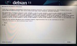 Abbildung 1: Hier ist der Einsteiger schnell &uuml;berfordert: Der Installer erwartet die ben&ouml;tigte Firmware f&uuml;r die WLAN-Karte auf einem USB-Stick.