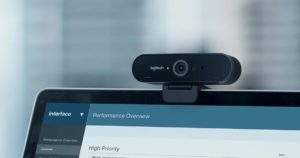Abbildung 5: Absurd, aber nicht zu ändern: Wer einen Laptop mit IPU6-MIPI-Chip von Intel hat, fährt mit einer externen Webcam deutlich besser als mit jeder Treiberbastelei am System. Quelle: Logitech