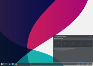 Abbildung 1: Plasma 5.27 bringt kleine Neuerungen, wie die in Dock-Optik darstellbare untere Leiste oder skalierbare passive Popups – hier mit dem neuen Modul zum Einrichten der Anzeige im Systembereich der Kontrollleiste.