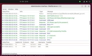 Abbildung 8: Einen erfolgreichen Login-Versuch erkennen Sie am Dialog zwischen Client und Server, der mit <span class="ui-element">230 Login successful</span> endet. In der Statuszeile zeigt zudem ein gr&uuml;nes Filezilla-Icon, dass mindestens eine Verbindung besteht.