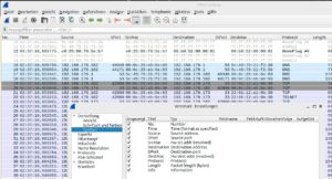 Abbildung 7: Wenn der Monitor breit genug ist, k&ouml;nnen Sie einige Zusatzspalten erg&auml;nzen und damit auch die TCP- und UDP-Port-Nummern sowie die MAC-Adressen im Blick behalten.