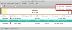 Abbildung 9: Per Dropdown rechts oben bietet Gparted einen &Uuml;berblick &uuml;ber alle Partitionen s&auml;mtlicher im Rechner vorhandenen Speicherger&auml;te.