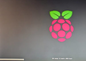 Abbildung 4: UEFI-Start auf dem Raspberry&nbsp;Pi.