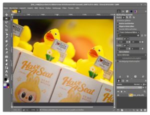 Abbildung 1: PhotoGimp macht Gimp zur vertrauten Arbeitsumgebung f&uuml;r Photoshop-Umsteiger. Die Werkzeuge liegen an der gewohnten Stelle und sind auch optisch an Photoshop angelehnt.